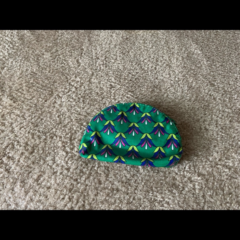 4 inch jewelry bag!